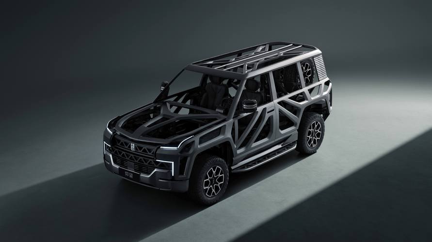 东莞213仰望U8硬派越野的科技魅力，国能汽车对传统燃油车市场的冲击